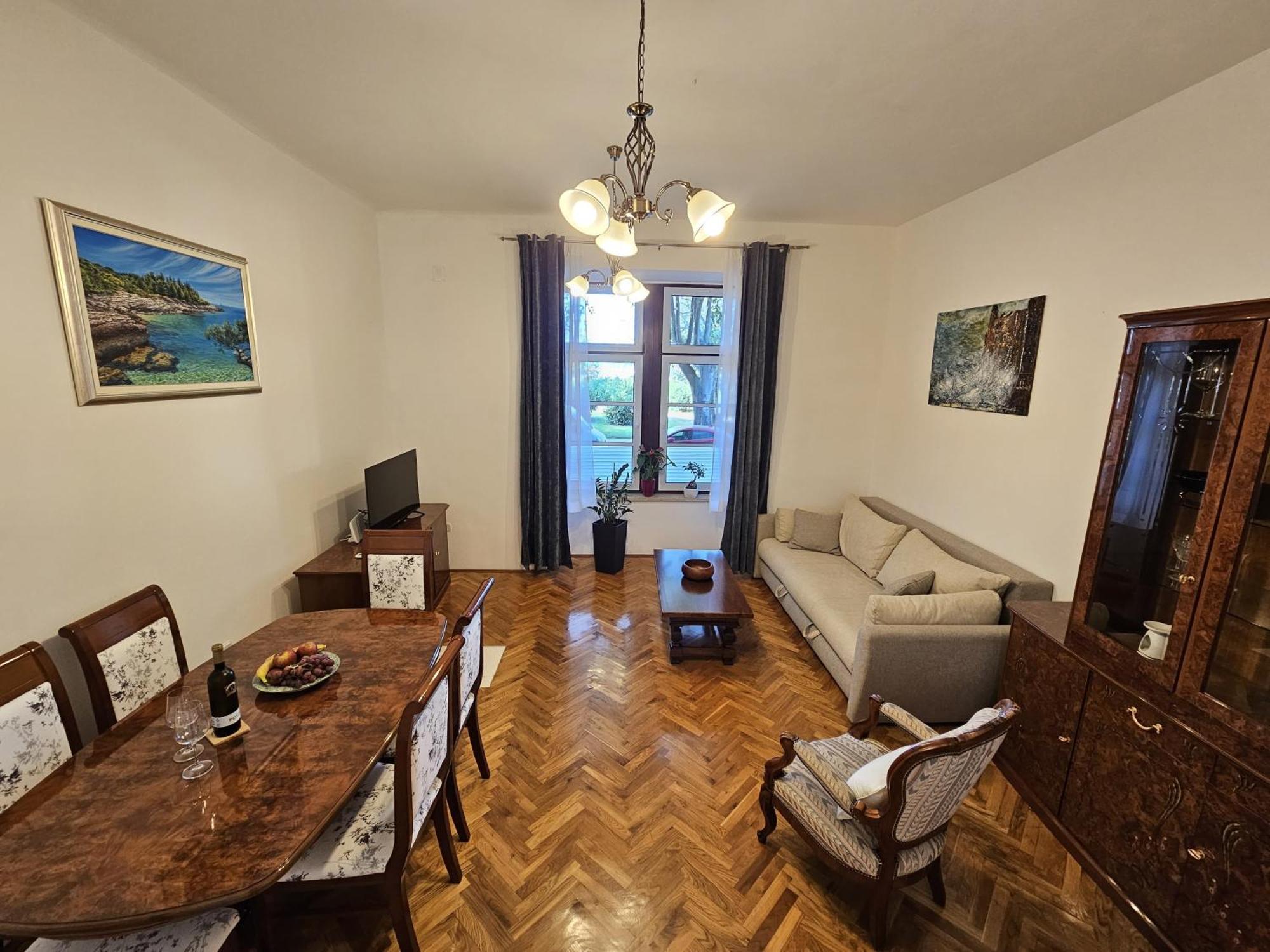 Villa Muenz Apartment Franz Pola Esterno foto