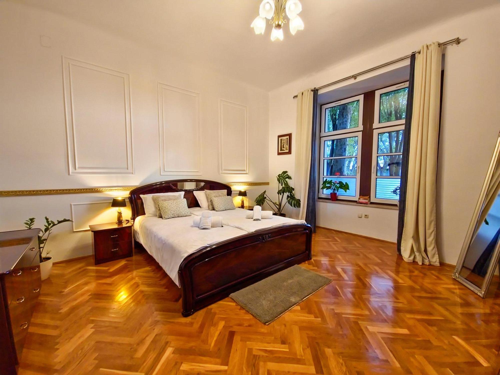 Villa Muenz Apartment Franz Pola Esterno foto