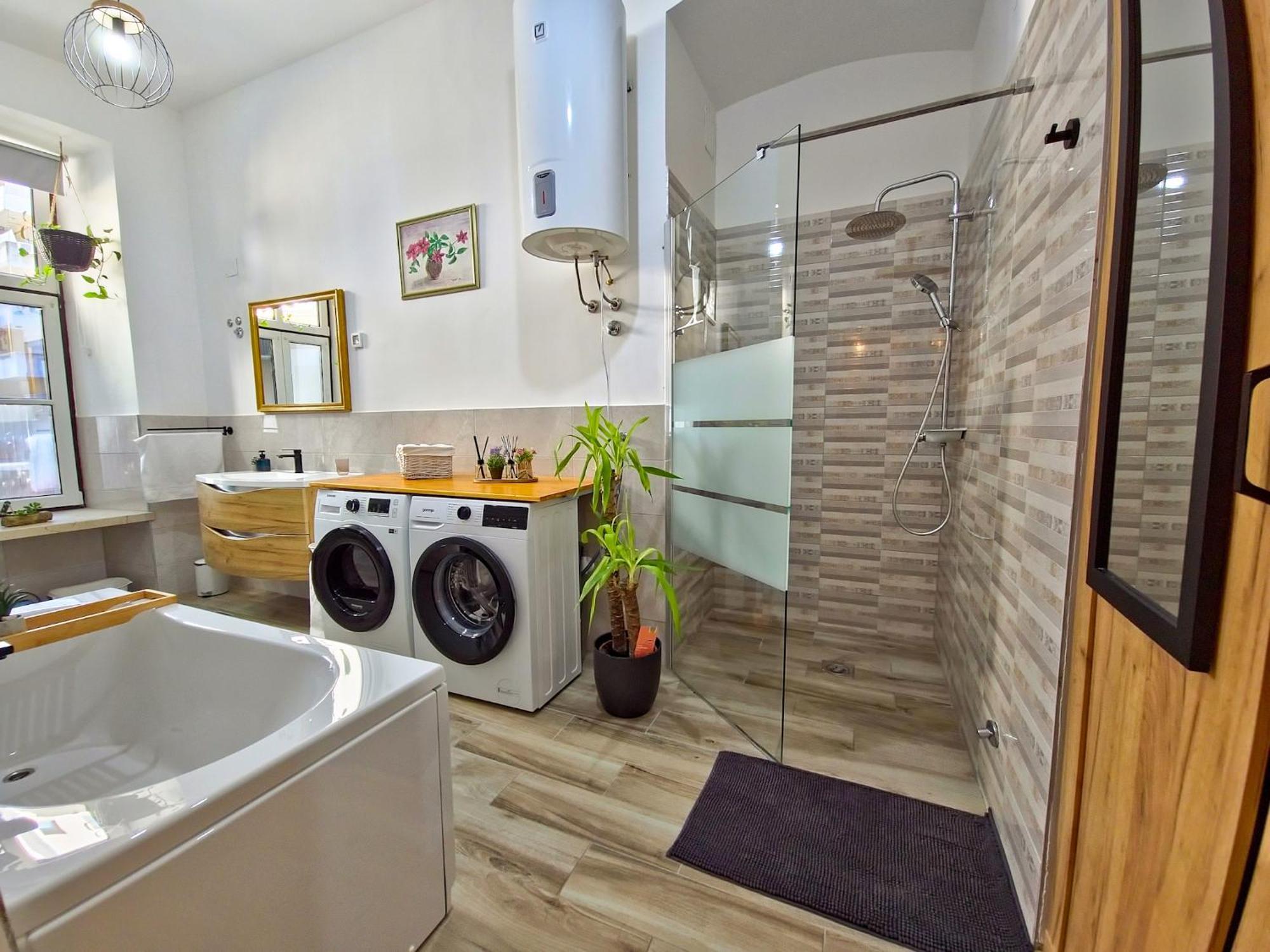 Villa Muenz Apartment Franz Pola Esterno foto
